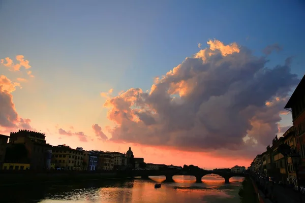 Florence Ponte Alla Carraia Medieval Bridge Landmark Arno River Sunset — Stock Photo, Image