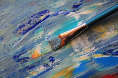 Fırça ve palet closeup arka plan.