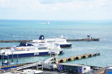  Feribot Dover limanında