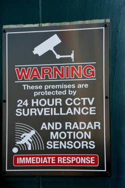 CCTV ve güvenlik uyarı işareti