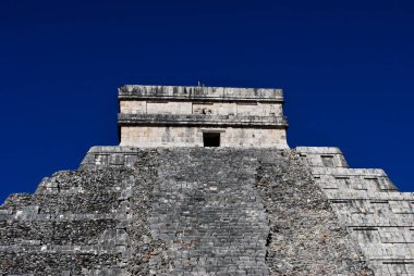 Chichen Itza Meksika tapınakta üst