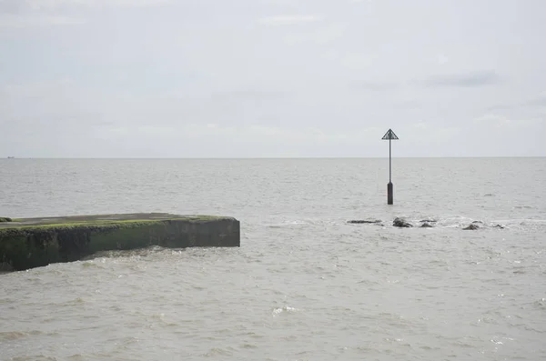 Jetty na costa do mar do Norte — Fotografia de Stock