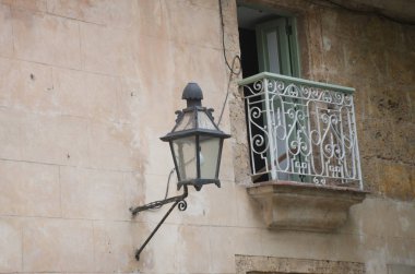 Ayrıntı balkon ve lamba Havana
