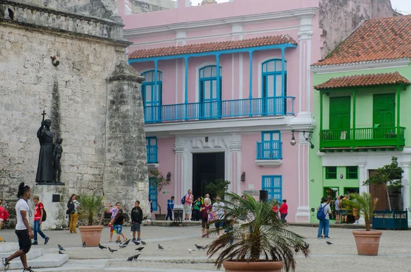 Havana Küba Ocak 2018 Eski Şehrin Havana Geri Çok Turist — Stok fotoğraf