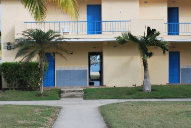 Caribbean Resort Hotel 'in zemin ve birinci katında