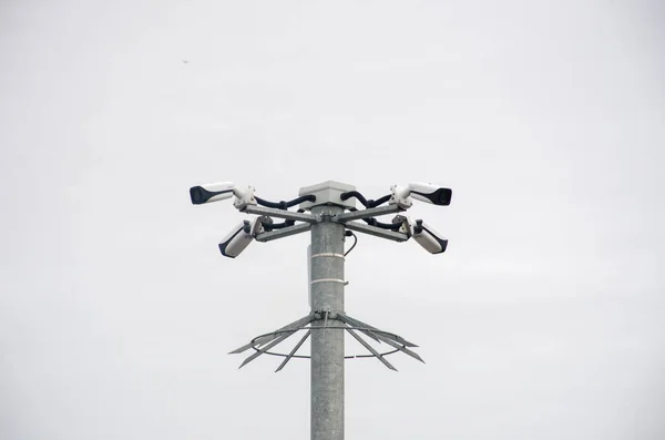 Grupo Cámaras Seguridad Poste — Foto de Stock