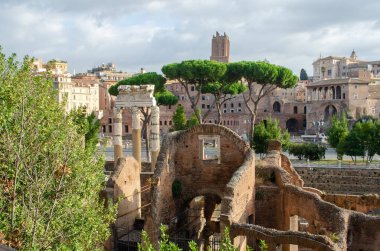 Palatine Hill 'den Roma' nın antik kesiminin görüntüsü