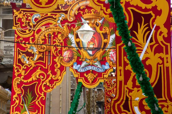 Valleta Malta Febrero 2020 Bright Banners Street Valetta Part Feast — Foto de Stock