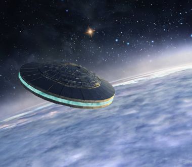 UFO yörüngede