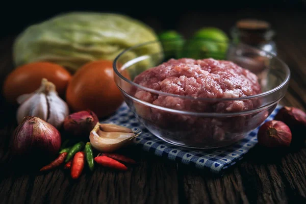 kase kıyılmış domuz eti