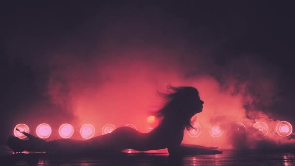Seksi Gece Kulübü Dansçı — Stok video