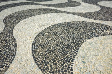 Siyah ve beyaz ikonik mozaik desen Copacabana Plajı, Rio de Janeiro, Brezilya eski tasarım tarafından