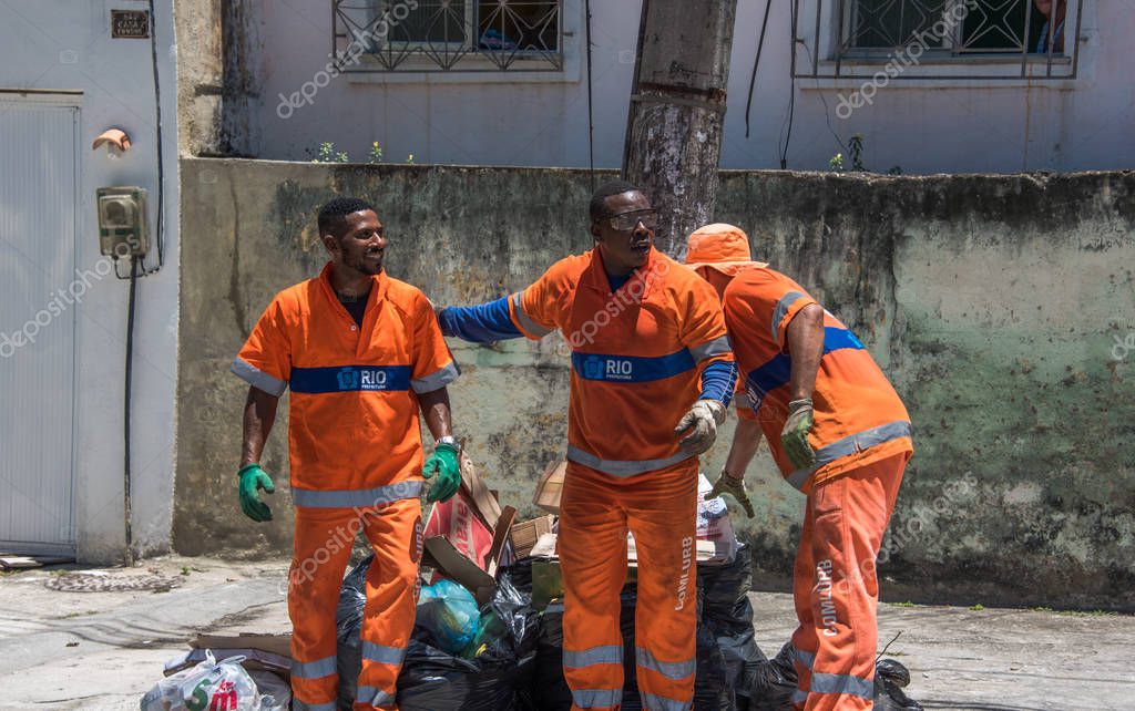 The urban workers from COMLURB, municipal cleaning company, working in the north zone of city