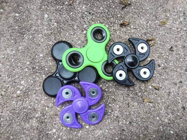 Grupp av fidget spinner avstressande leksak — Stockfoto