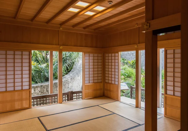 Salle de style traditionnel japonais — Photo