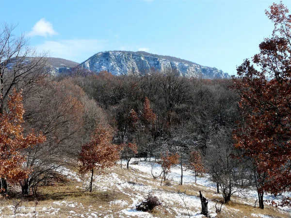 Paesaggio Invernale Sulle Montagne Della Penisola Crimea — Foto Stock