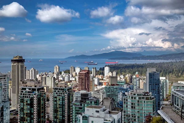 Blick von Vancouver Innenstadt auf Vancouver Hafen — Stockfoto