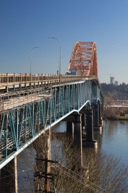 Pattullo köprü New Westminster