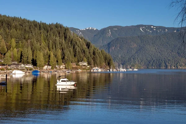 Pobřežní Vesnice Přístav Hluboké Zátoce North Vancouver Záliv Jachty Přístavu — Stock fotografie