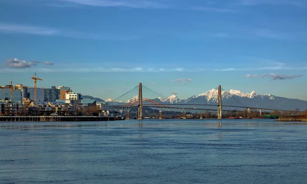 Residential District New Westminster City Med Nybyggnation Vattnet Fraser River — Stockfoto