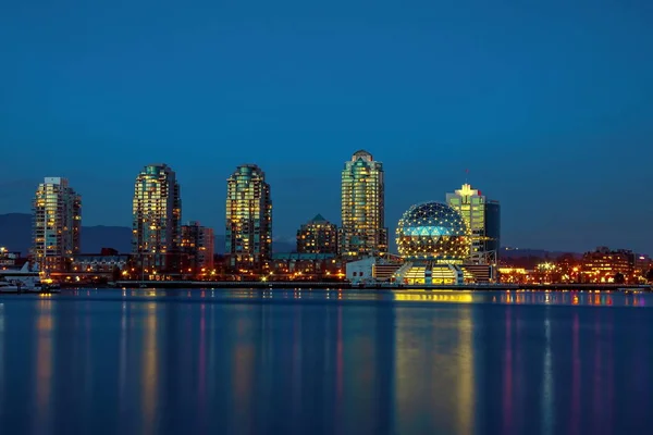 Βανκούβερ City Downtown Science World Μουσείο Παλιά Θέα Νύχτα Βανκούβερ — Φωτογραφία Αρχείου