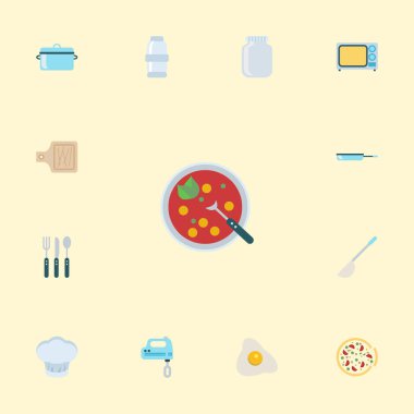 Düz simgeler gümüş, Breadboard, et suyu ve diğer vektör öğeleri. Mutfak düz simgeler simge kümesi de içerir çırpıcı, baharat, Blender nesneleri.