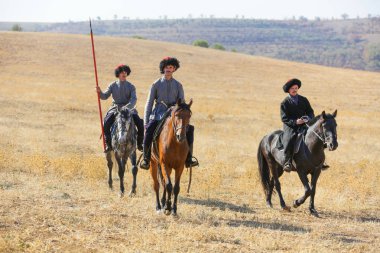 savaşın yeniden canlandırılması