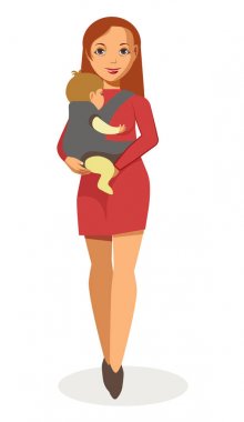 Genç anne bebek taşıyıcı ile yürüyor 