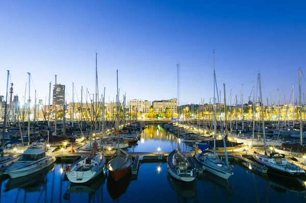 Port Vell, Barcelona, Spanyolország. — Stock Fotó