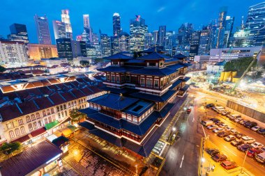 Buda diş Relic Tapınağı gece Singapur