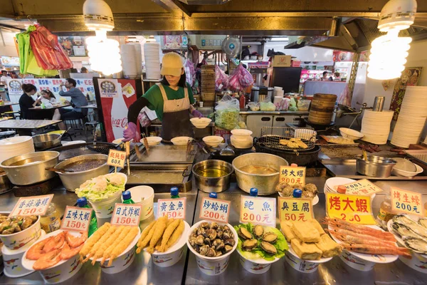 O Mercado Noturno de Shilin em Taipei, Taiwan . — Fotografia de Stock