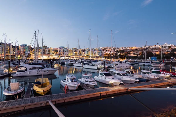 Albufeira Portugalsko Dubna Noční Pohled Luxusní Jachty Motorové Čluny Albufeira — Stock fotografie