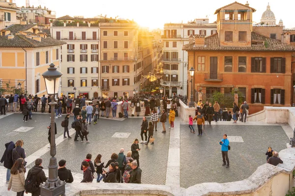 Рим Італія Грудня 2019 Турист Іспанських Сходах Римі Іспанські Сходи — стокове фото