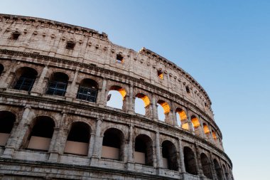 Roma, İtalya - 2 Ocak 2020: Kolezyum, Roma, İtalya