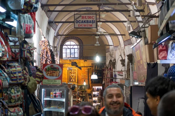 Istanbul Turkey Jan 2020 Tourists Grand Bazaar Kapali Carsi Sultanahmet — Stock Photo, Image