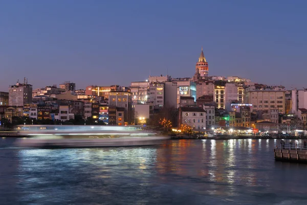 Istanbul Truthahn Janus 2020 Fähre Goldenem Horn Mit Galataturm Hintergrund — Stockfoto