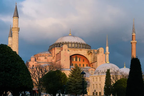 Estambul Turquía Enero 2020 Mezquita Santa Sofía Plaza Sultanahmet Estambul — Foto de Stock