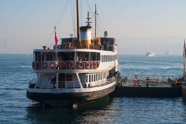 Istanbul Turkey Jan 2020 Turkey Istanbul Ferry Boats Bosporus — Stock Photo, Image