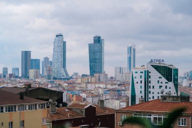 İstanbul, Türkiye - 12 Ocak 2020: Trump Kuleleri İstanbul, Türkiye. Mecidiyekoy ilçesinde yer alır. 