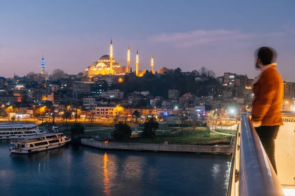 Istanbul Turkije Januari 2020 Tsuleymaniye Moskee Vanaf Halic Metro Bridge — Stockfoto