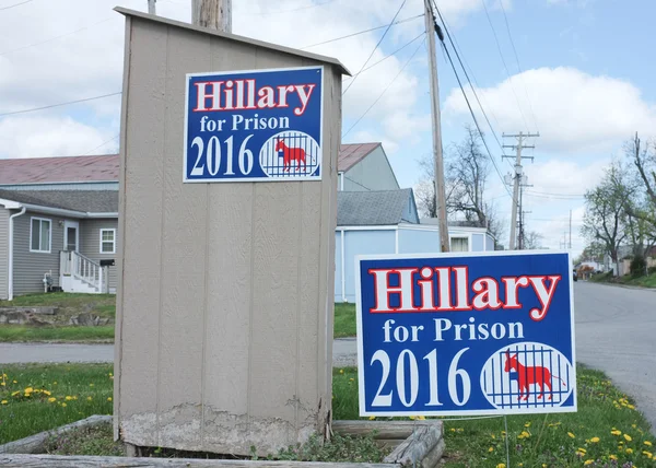 Anti-Hillary Clinton işareti