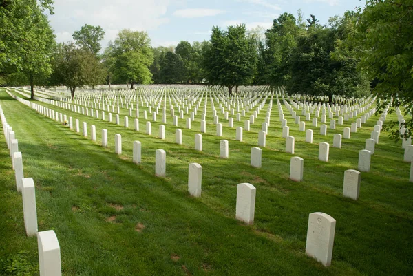 Louisville Mayo 2011 Graves United States Servicemen Servicewomen Zachary Taylor —  Fotos de Stock