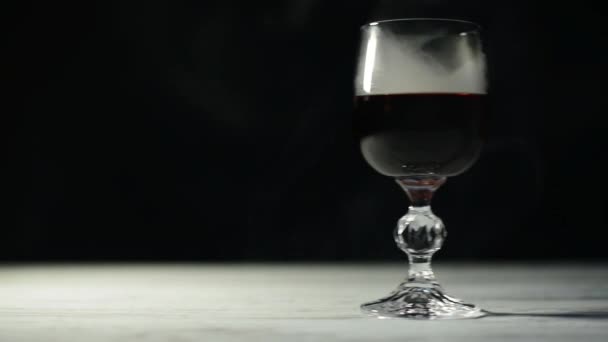 Smoky wine glass — стоковое видео