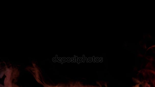 Hot smoke waves on dark background — Stock Video