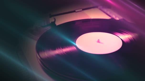 Spinning Vinyl Platte Auf Vintage Player Mit Nadel Auf Schiene — Stockvideo