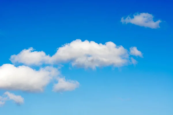 White Clouds Against Blue Sky — Stock Photo, Image