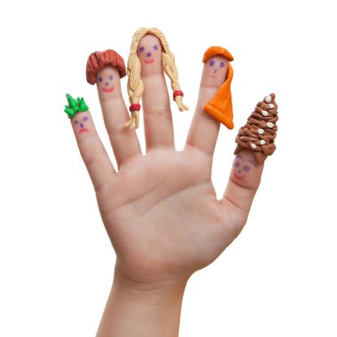 Hamuru saç parmaklarıyla çizilmiş erkekler