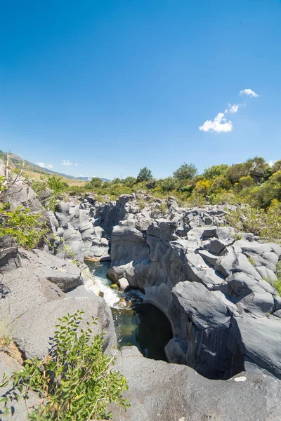 Gole dell Alcantara (Gorge Alcantara river) Sicilya — Stok fotoğraf