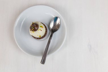 Sicilya pasta Beyaz dairesel düz