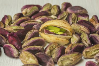 Bronte, yeşil taze fıstık